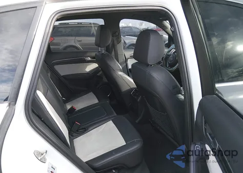 2014 Audi Sq5 3.0T Premium Plus z USA, uszkodzony, nr VIN WA1CGAFP9EA113380